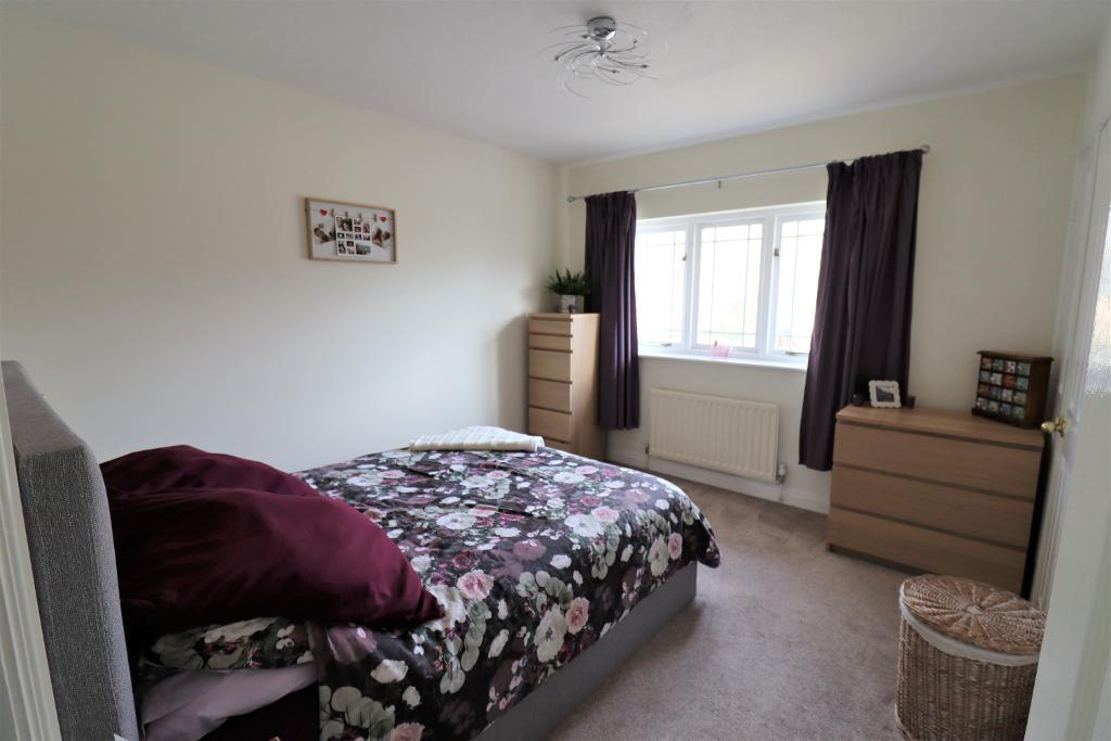 2 Bedroom Semi-Detached for Sale in Wilmslow, SK9 2GB