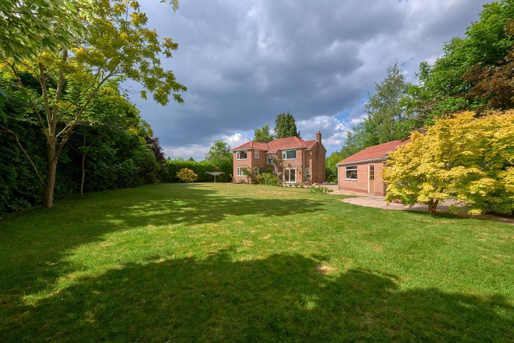 Stonemead, Hale Barns, WA15 0BQ