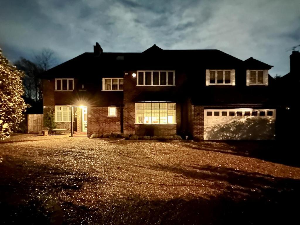 Wainwright Rd, Altrincham, WA14 4BW